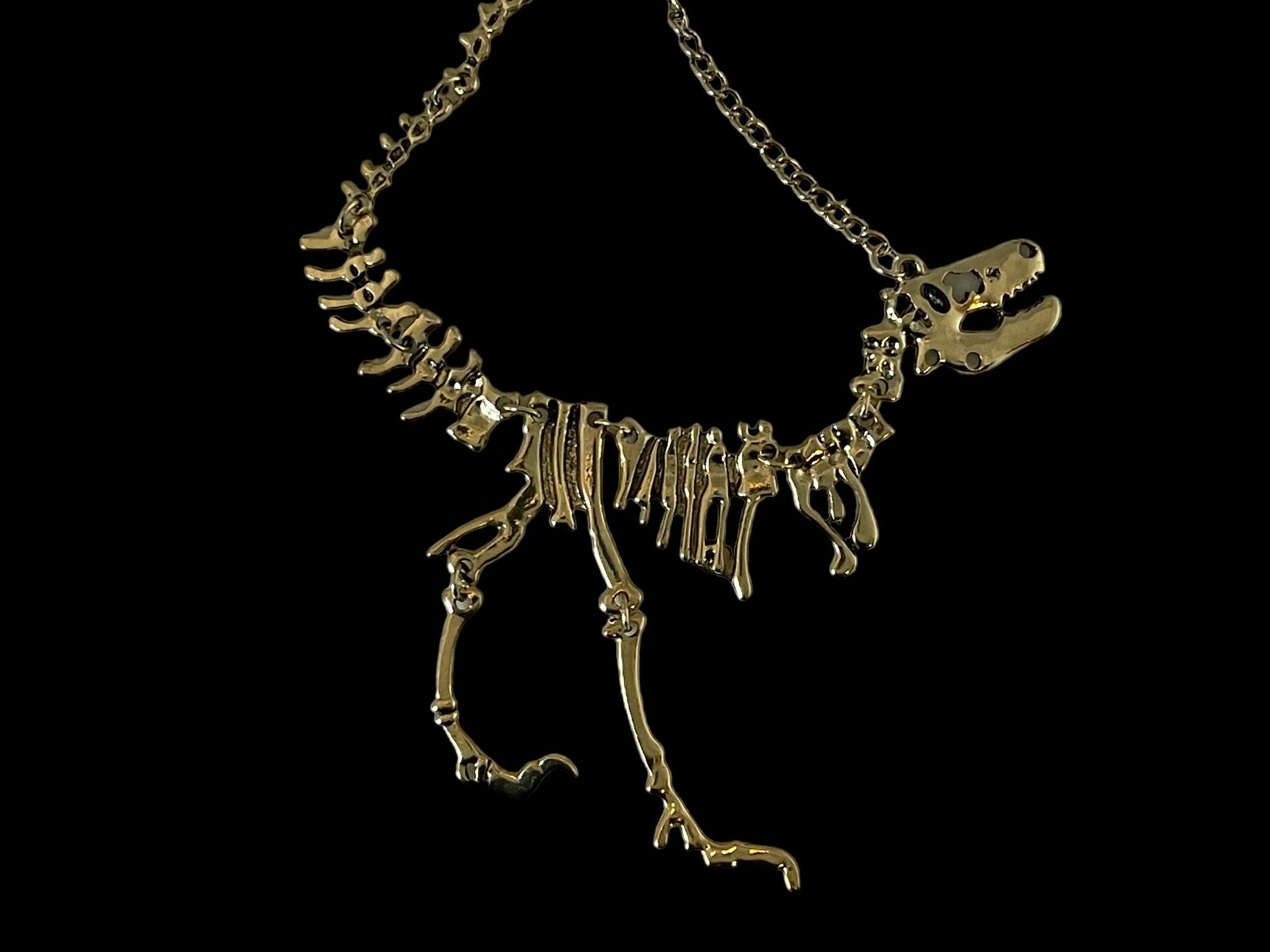 Dinosaur necklace 2025